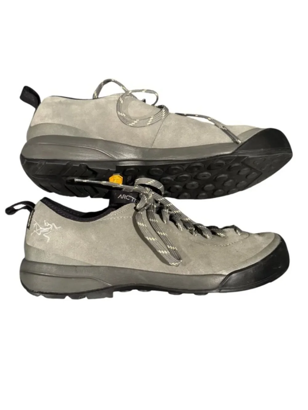 Arc'teryx Suede Approach Hiking Shoes Gray Olive Men’s 8 EU 40 EUC